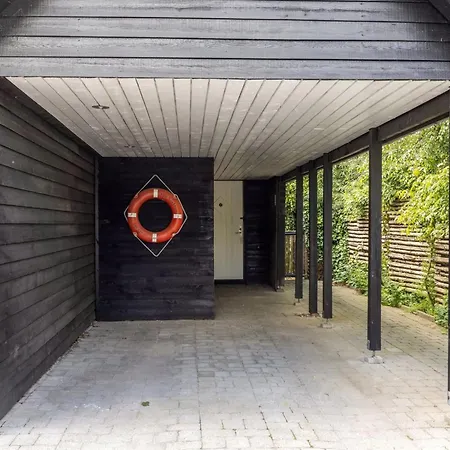 Nikolce - 600m From The Sea By Interhome Apartmán