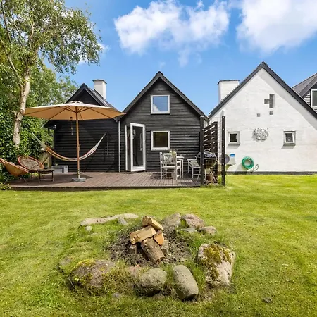Nikolce - 600m From The Sea By Interhome *