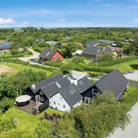 Nikolce - 600m From The Sea By Interhome